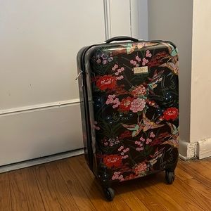 Jessica Simpson - Women's Black Sweet Birds Carry-on Spinner Suitcase